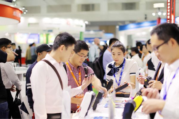 展会客户现场体验标签打印机 展会客户现场体验标签打印机